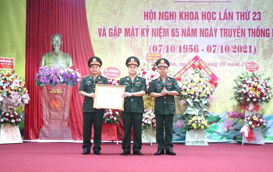 Ngày 7-10-1956: Bệnh viện Quân y 4, Cục Hậu cần Quân khu 4 thành lập